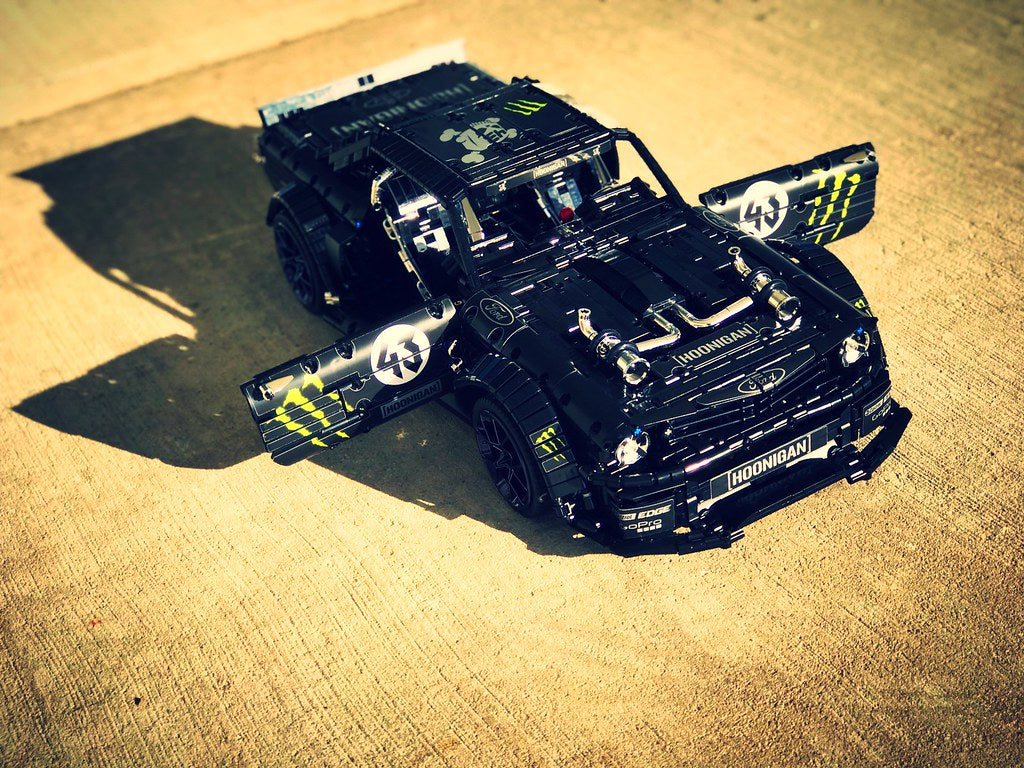 Hoonicorn best sale mustang lego